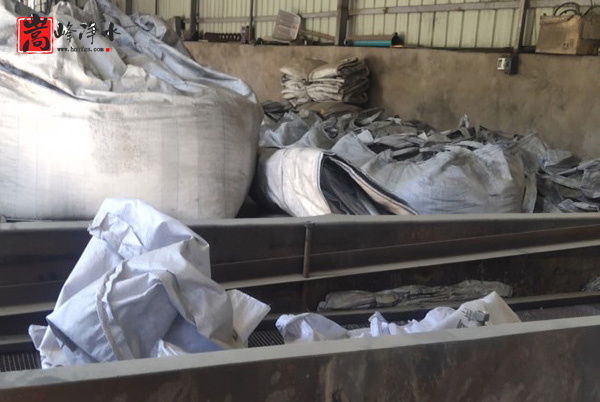 ˮ̎������̿�V�ϣ��������ߵ�ֵҬ������ˮ���ԁ�ˮ�������U��̎�����������̿�S�ң���(y��u)�c(di��n)�D