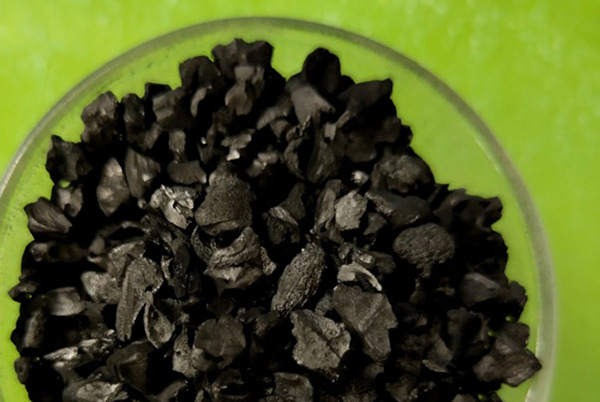 ��������ˮ���ߵ�ֵ��ˮ̎�����ԁ�ˮ�������U��̎��������̿�V�ϣ��S�ң���(y��u)�c�D